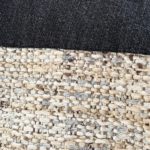 Sac en jean noir et beige Kalinka detail 150x150 - Sac en jean noir et beige KALINKA